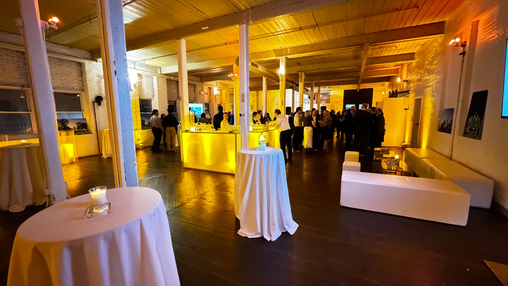 Cocktail hour at a fundraiser in the Wilder Gallery